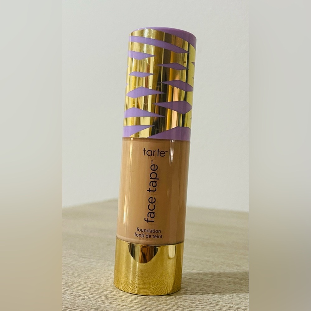 🩷🩵Tarte Double Duty Beauty Face Tape Foundation 1.01 oz.- 35H Medium Honey
